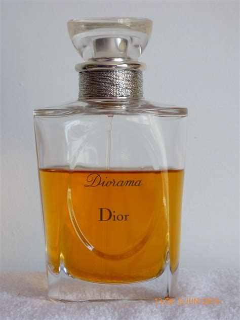 diorama perfume.